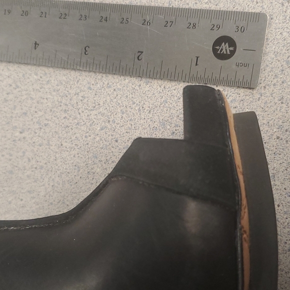 L.A.M.B HEELS - Picture 12 of 12